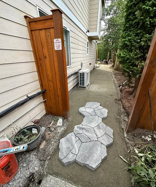 Retaining Wall, Steps, Paver Patio & Walkway in Edmonds 